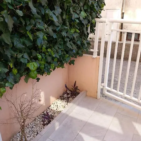 Apartment Apartman Ruzica